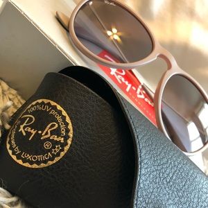NWB Authentic Erika Classic Ray-Ban Sunglasses